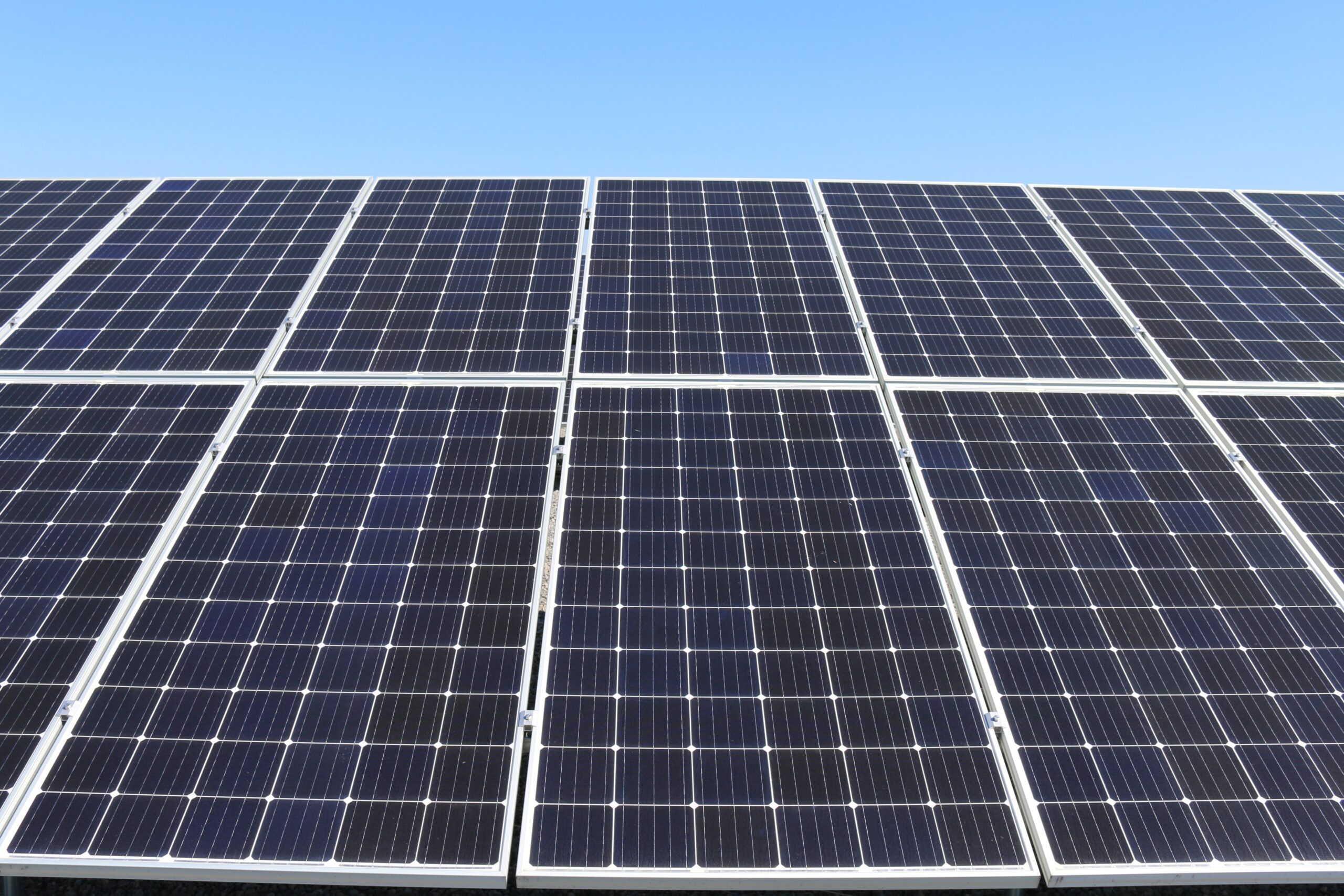 Instalación de Páneles Solares